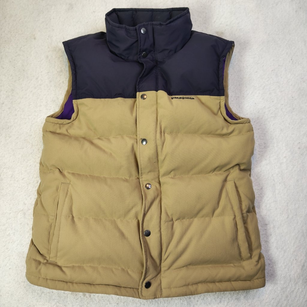 Patagonia Bivy Down Vest Mens Medium Classic Navy Oatmeal Full Zip 27585 Fa13
